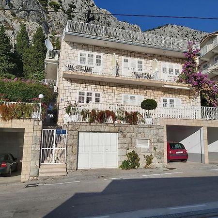Apartment In Omis With Sea View, Balcony, Air Conditioning, Wi-Fi Екстер'єр фото