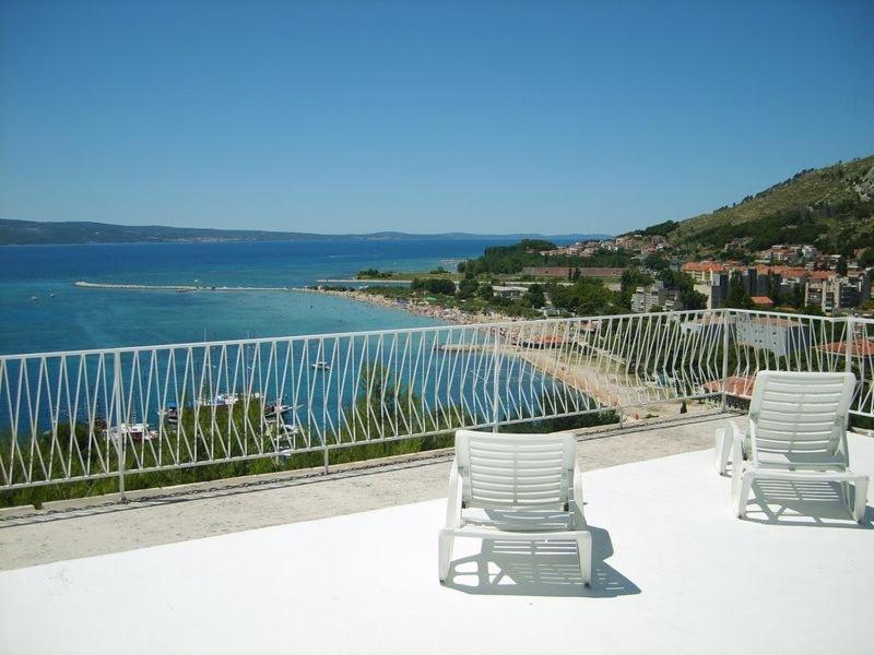 Apartment In Omis With Sea View, Balcony, Air Conditioning, Wi-Fi Екстер'єр фото
