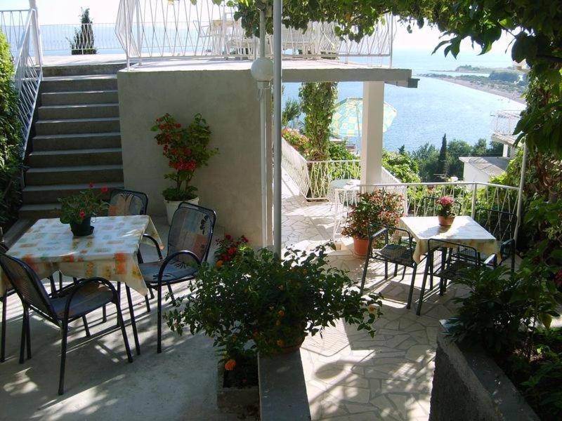 Apartment In Omis With Sea View, Balcony, Air Conditioning, Wi-Fi Екстер'єр фото